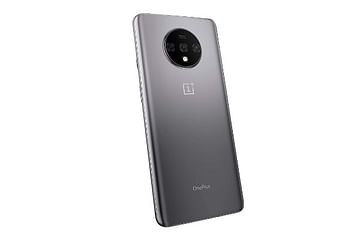 OnePlus 7T Right View